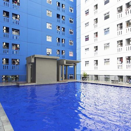Reddoorz Apartment @ Green Pramuka Jakarta Exteriér fotografie